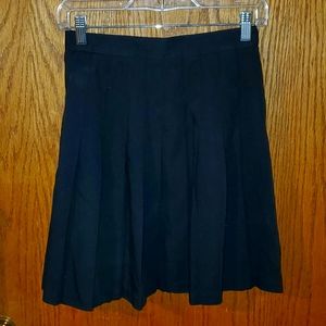 Stringbean Pleated Skirt